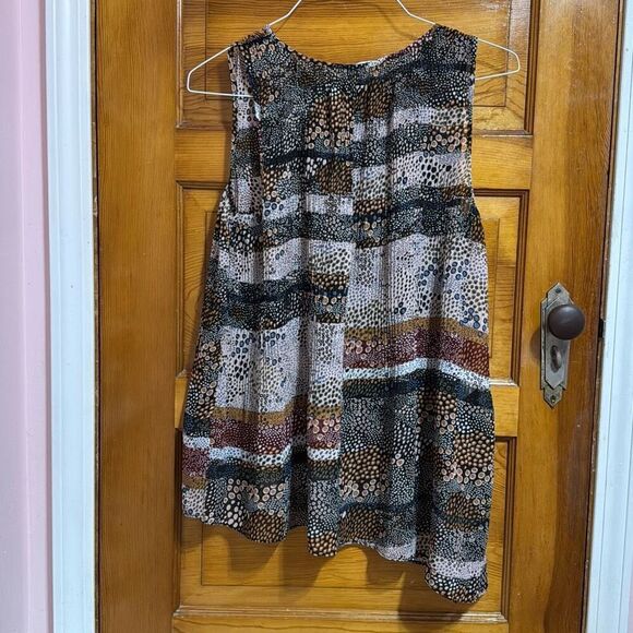 BCBGeneration Asymmetrical Abstract Blouse Women’s Small - Picture 6 of 7